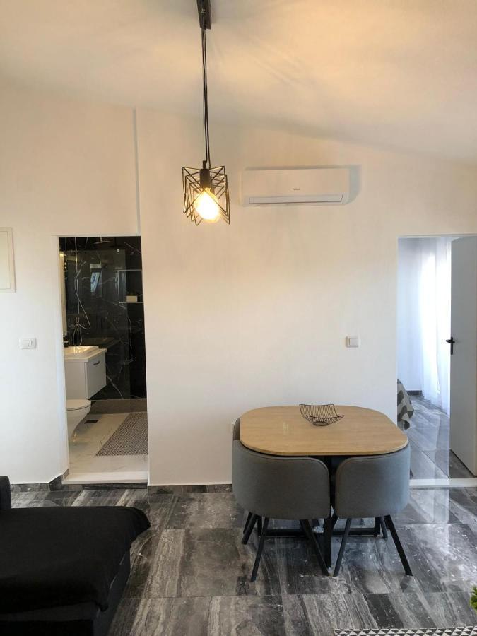 Ferienwohnung Apartman Luce Bibinje Exterior foto